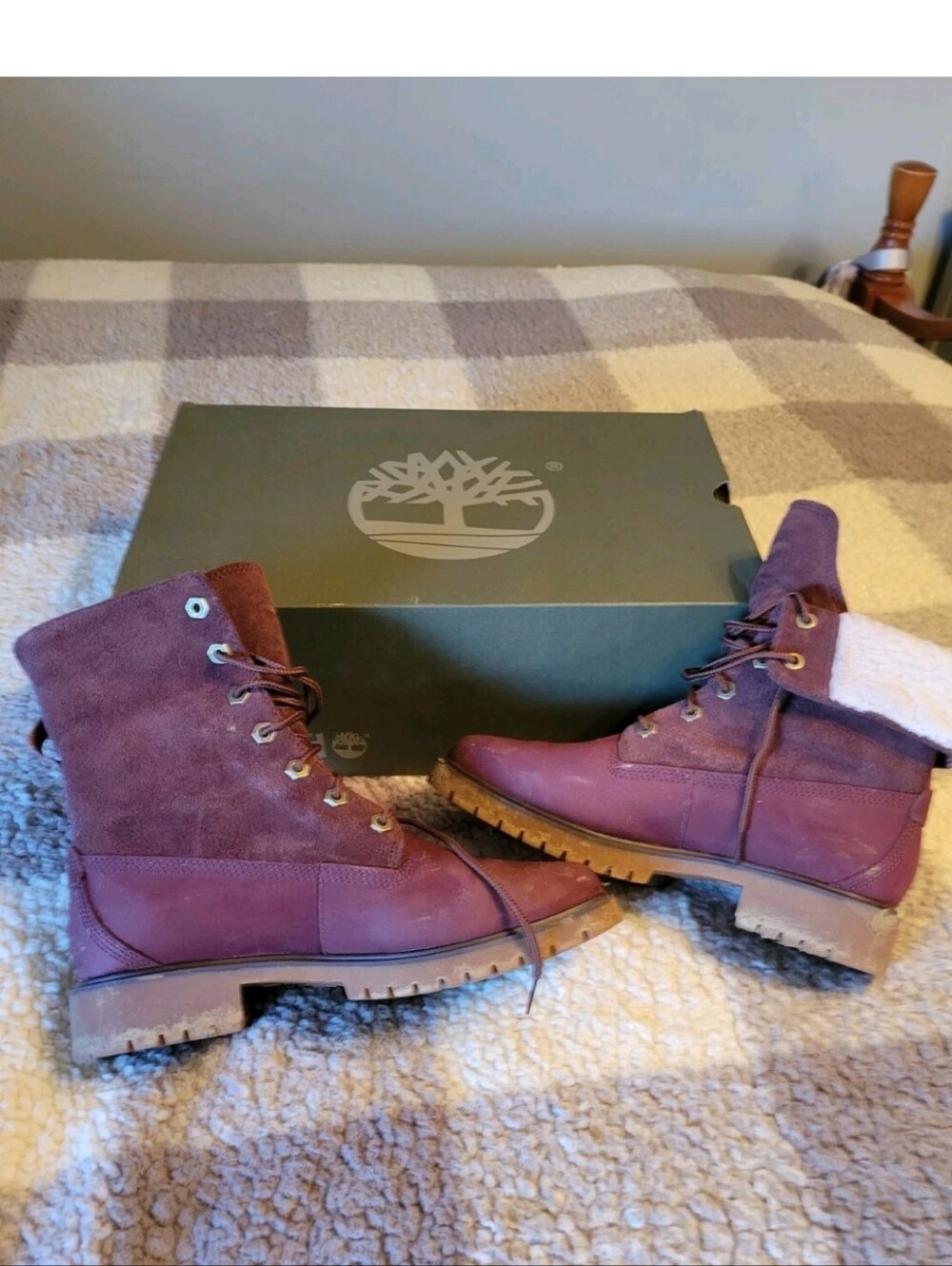 Timberland Women's Plum Lace-Up Shearling Collar Boots
